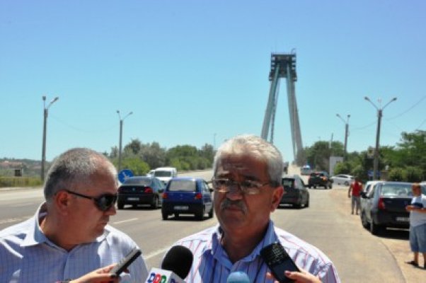 Prefectul Bola, vizită la Podul Agigea: Şoferii sunt în deplină siguranţă, asigură constructorul